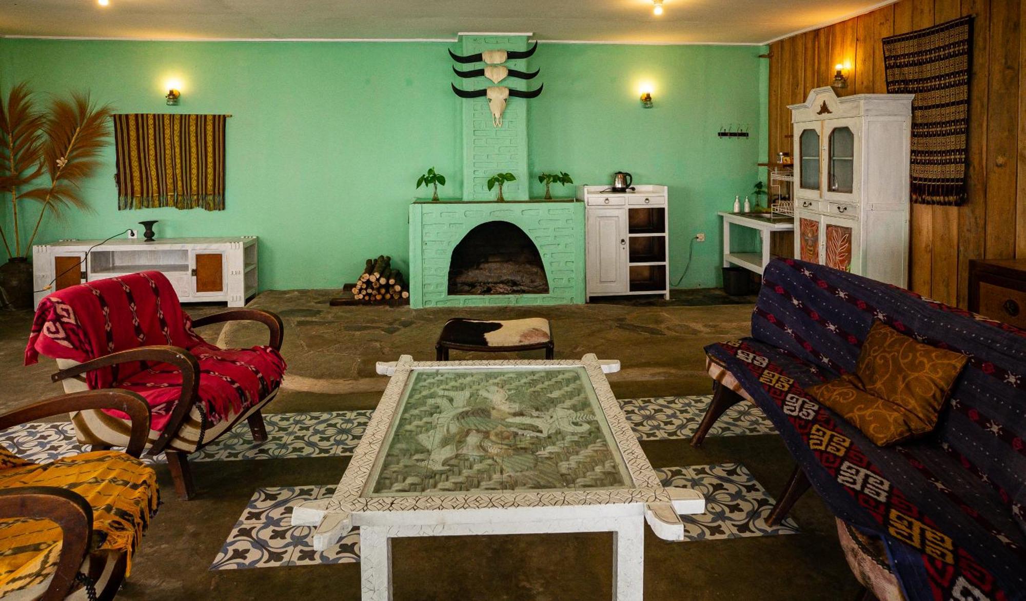 Bajawa Manulalu B&B المظهر الخارجي الصورة